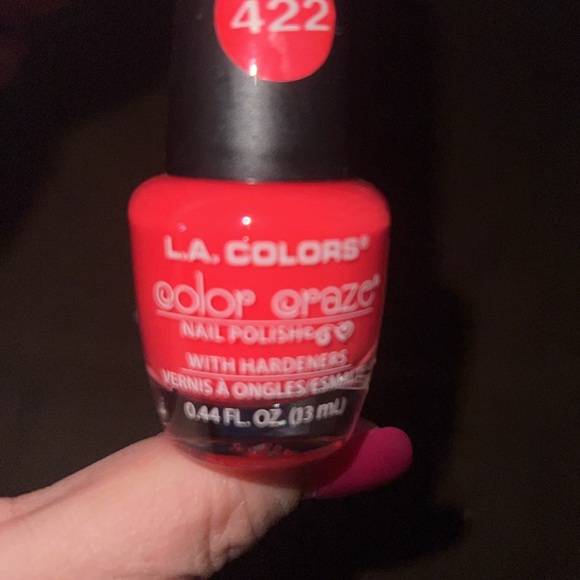 NWOT LA Colors W/ Hardeners - Picture 2 of 4